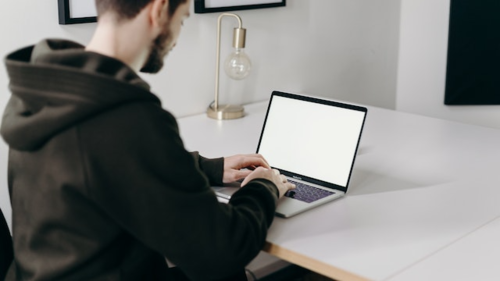 Bagaimana Memulai Bisnis Online dengan Modal Minim?